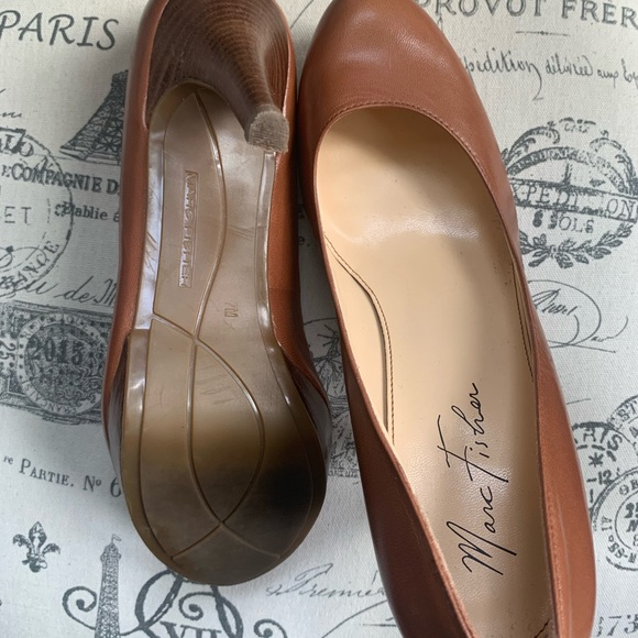 Marc Fisher heels sz 7 - Picture 6 of 6